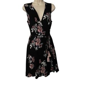 Lulus Chic Black Floral Mini Dress